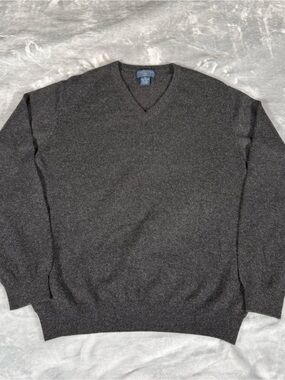Joseph & Lyman Cashmere V Neck Sweater Mens M Preppy Knit Gray